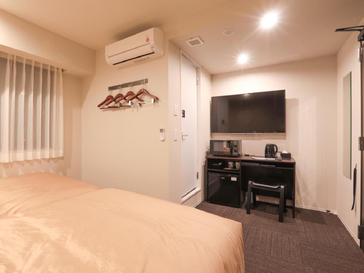Hotel Livemax Shinyokohama Йокогама Экстерьер фото